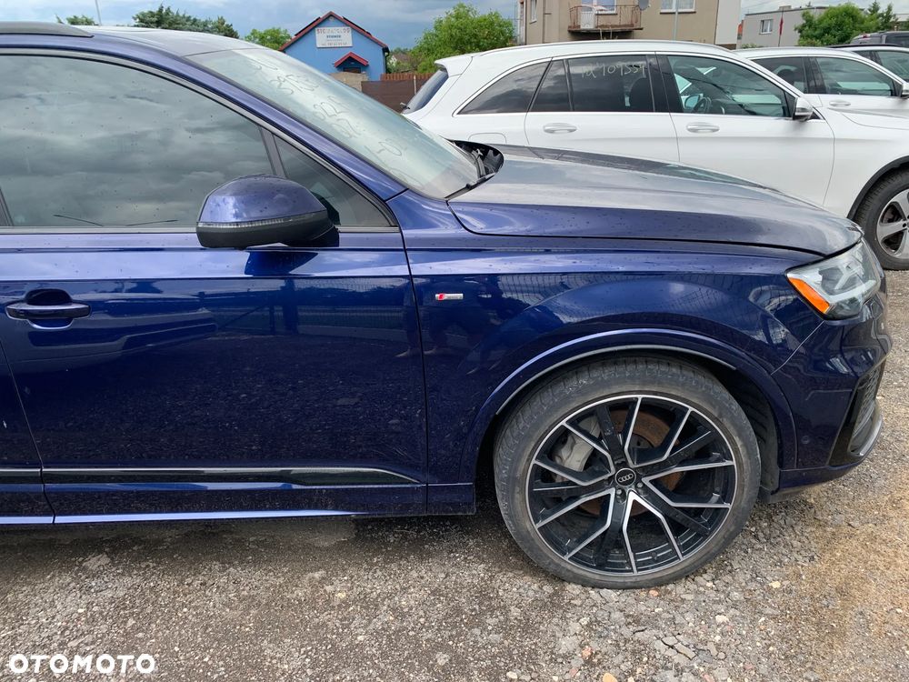 Audi Q7 55 TFSI quattro tiptronic S line - 4