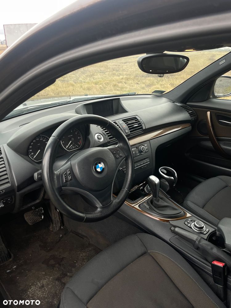 BMW Seria 1 118i - 7