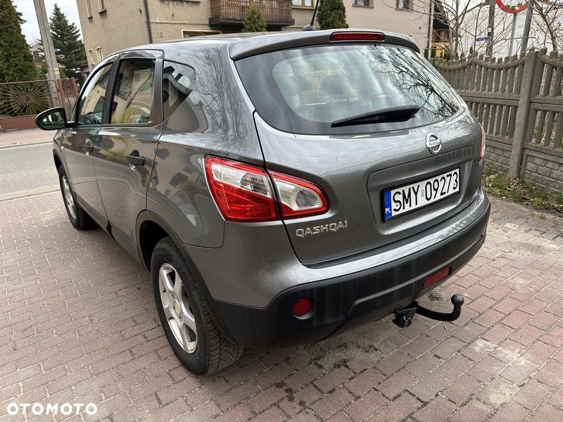 Nissan Qashqai 2012 photo 4