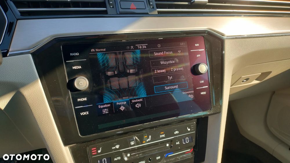 Volkswagen Passat 2.0 TDI 4Mot Elegance DSG - 21