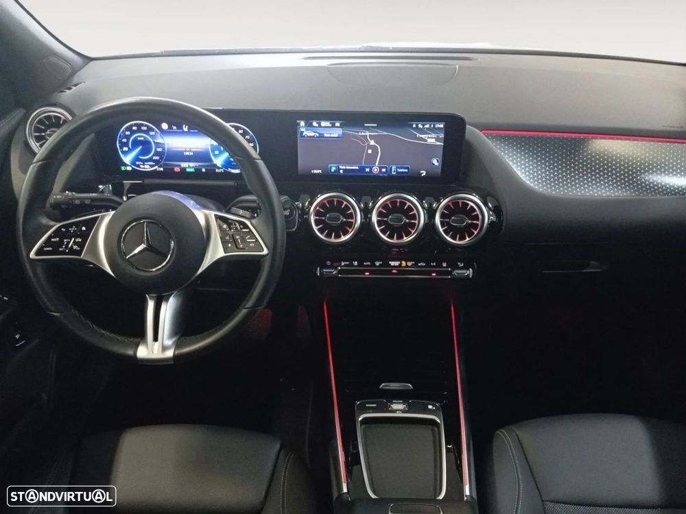 Mercedes-Benz EQA 250+ AMG Line - 11