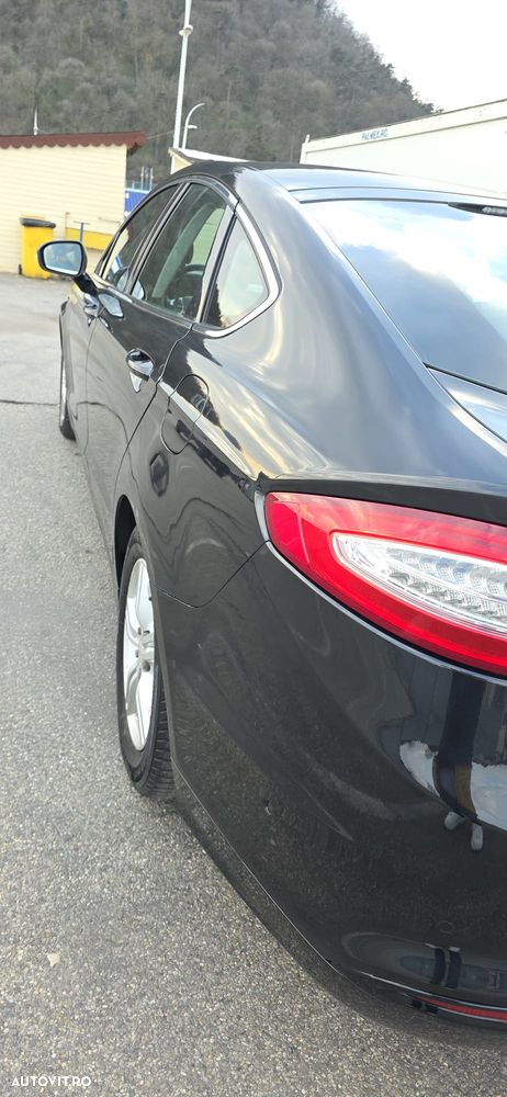 Ford Mondeo 1.5 TDCi ECOnetic Start-Stopp Titanium - 13