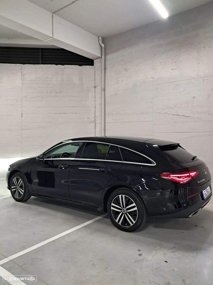 Mercedes-Benz CLA 250 e Shooting Brake 8G-DCT Progressive Line Advanced - 3