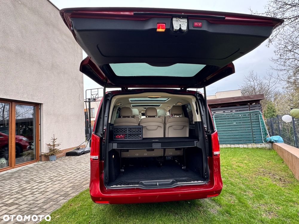 Mercedes-Benz Klasa V 300 d 4-Matic Avantgarde 9G-Tronic (d³ugi) - 11