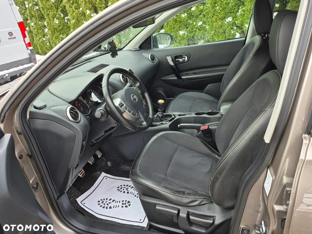 Nissan Qashqai 2.0 Tekna Premium - 18