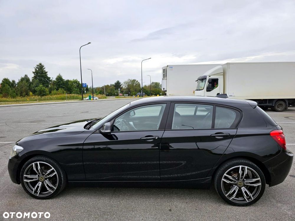 BMW Seria 1 114i - 5