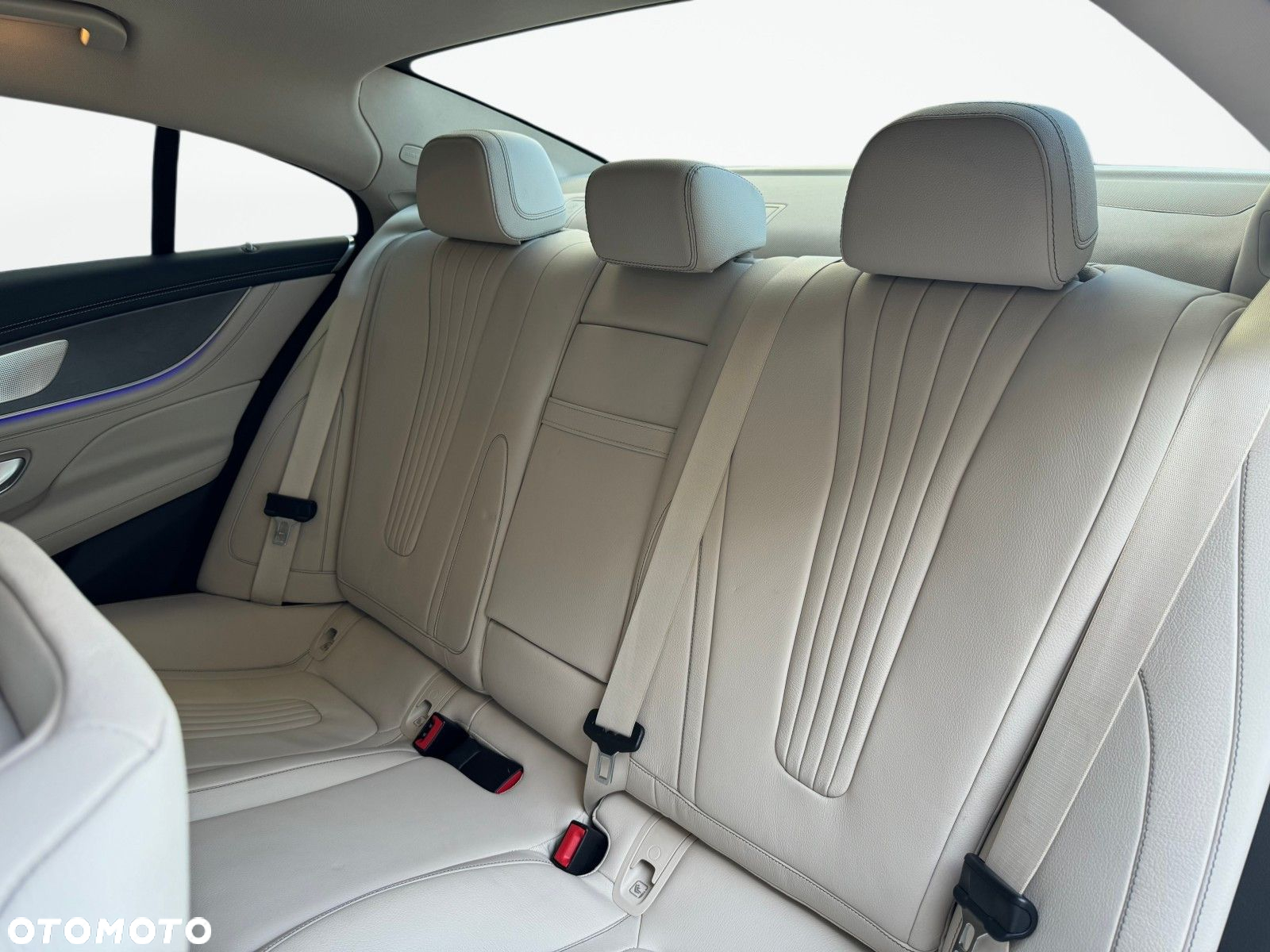 Mercedes-Benz CLS - 13