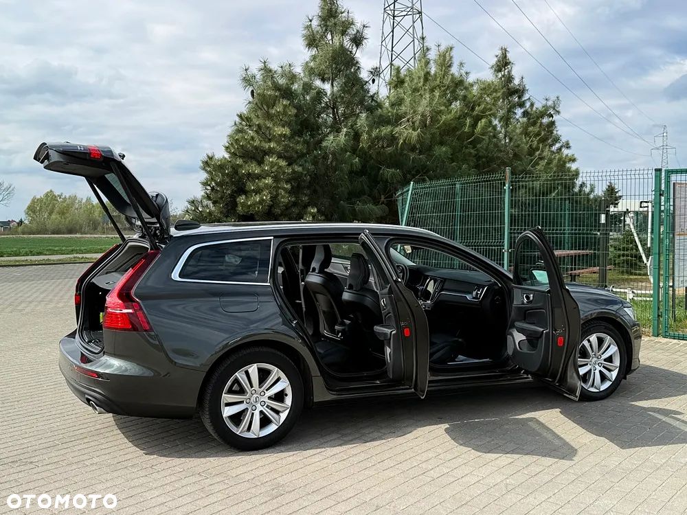 Volvo V60 D3 Geartronic Momentum Pro - 19