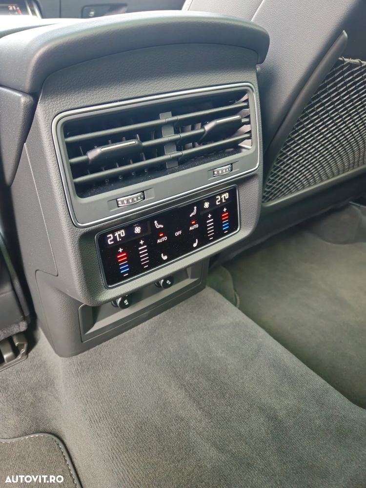 Audi Q8 55 TFSI quattro Tiptronic MHEV - 16