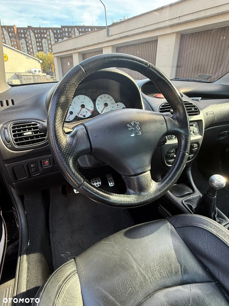 Peugeot 206 CC - 6