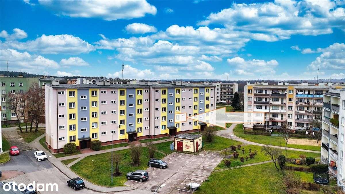 Mieszkanie 3 pokojowe z loggią. 1 piętro