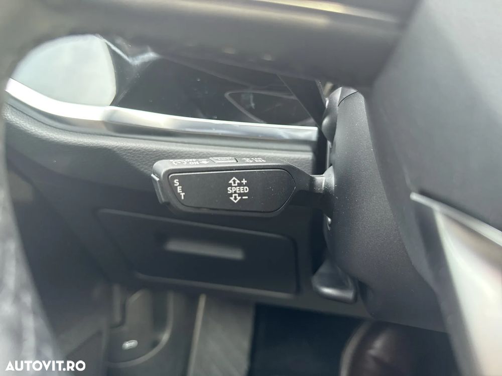 Audi Q3 1.5 35 TFSI S tronic Advanced - 20