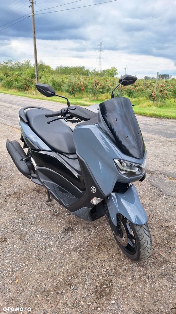 Yamaha NMAX - 33