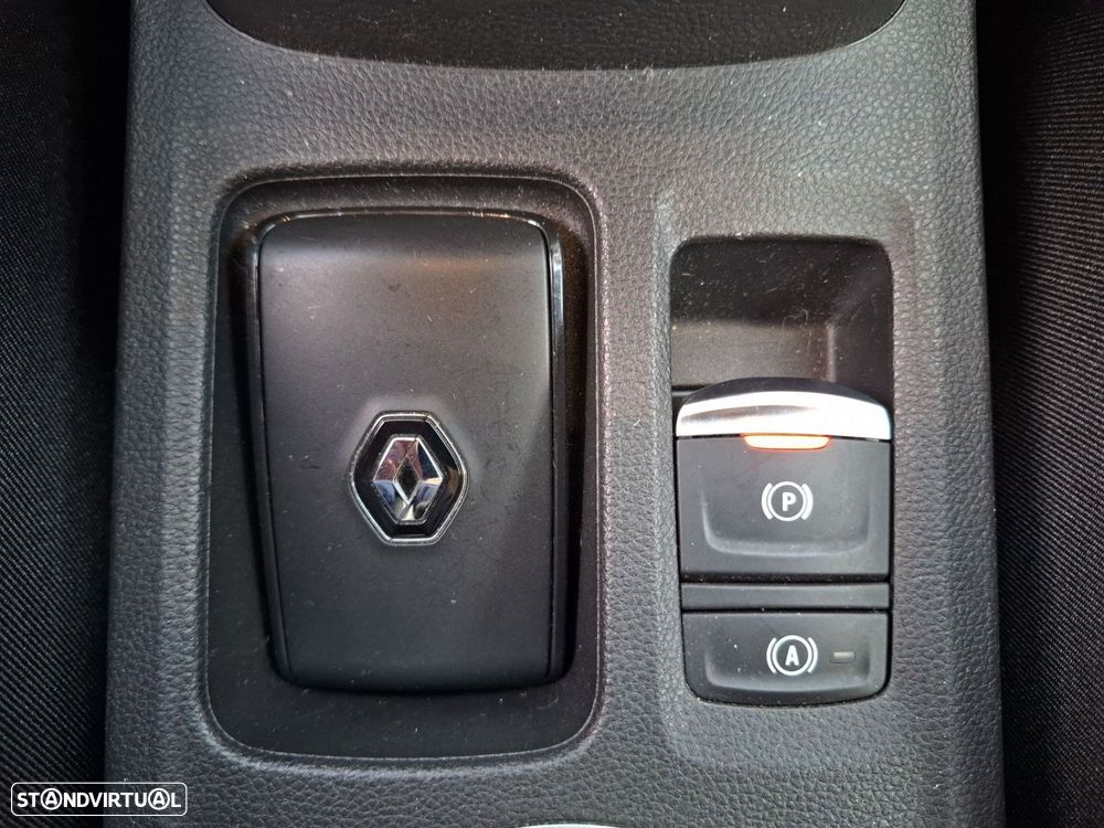 Renault Captur 1.0 TCe Techno Bi-Fuel - 19