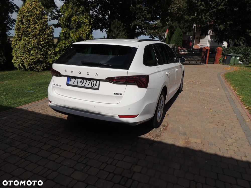 Skoda Octavia 1.5 TSI e-Tec Ambition DSG - 4