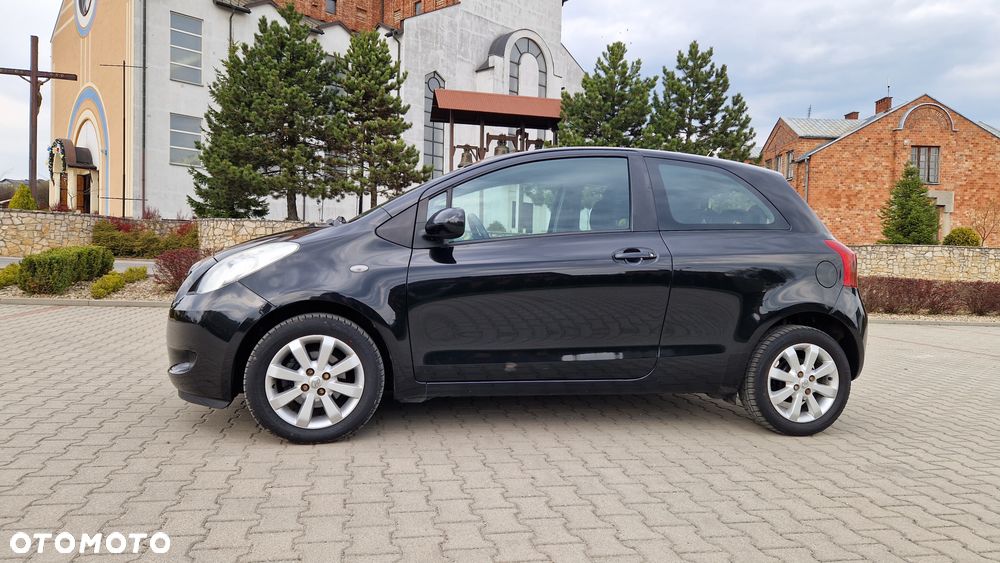 Toyota Yaris 1.0 VVT-i Luna - 4