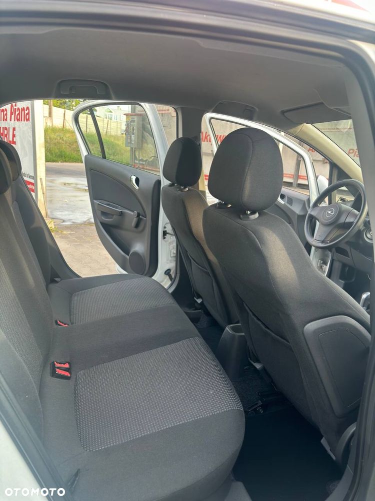 Opel Corsa - 3