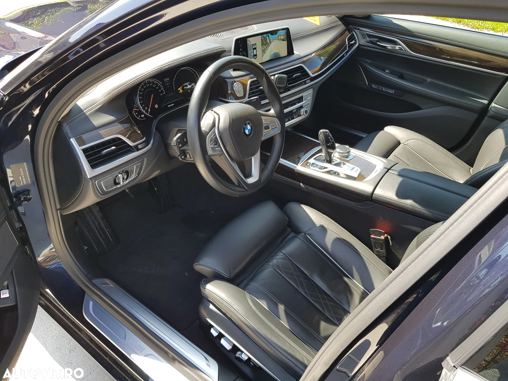 BMW Seria 7 750Ld xDrive - 9
