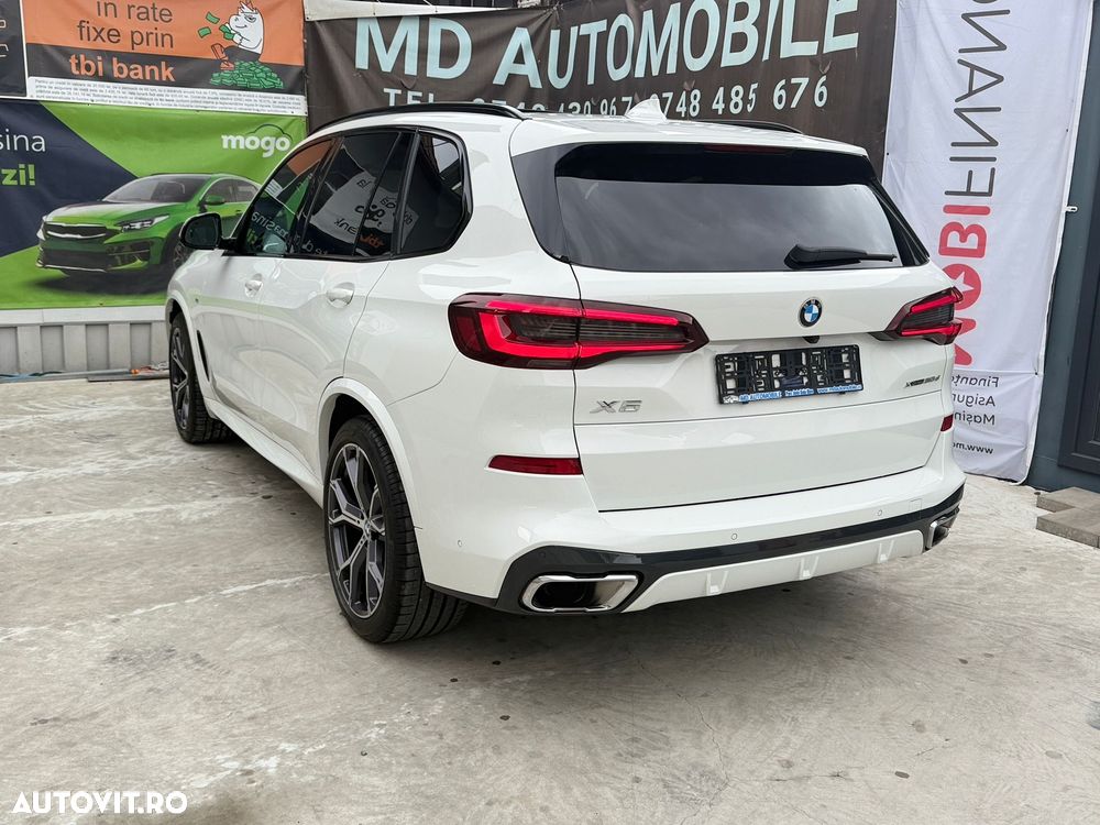 BMW X5 xDrive30d - 33