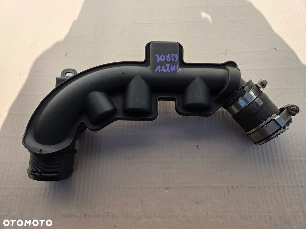 Rura przewód powietrza 1.6 THP Peugeot 308 T9  9659145580 - 1