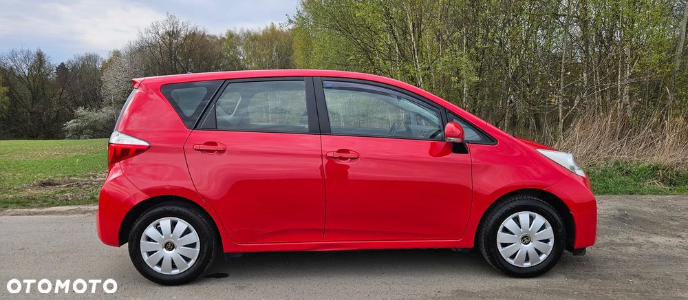 Toyota Verso S 1.33 VVT-i Club - 8