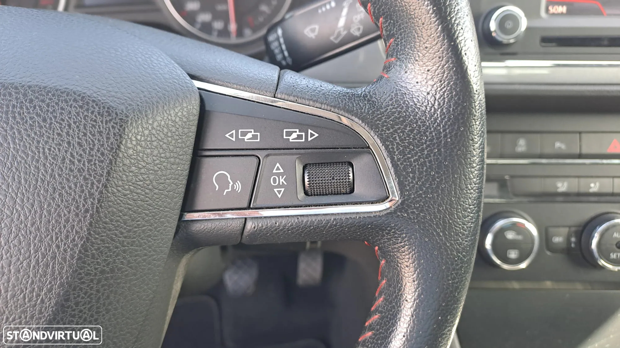 SEAT Leon SC 2.0 TDI FR S/S - 10