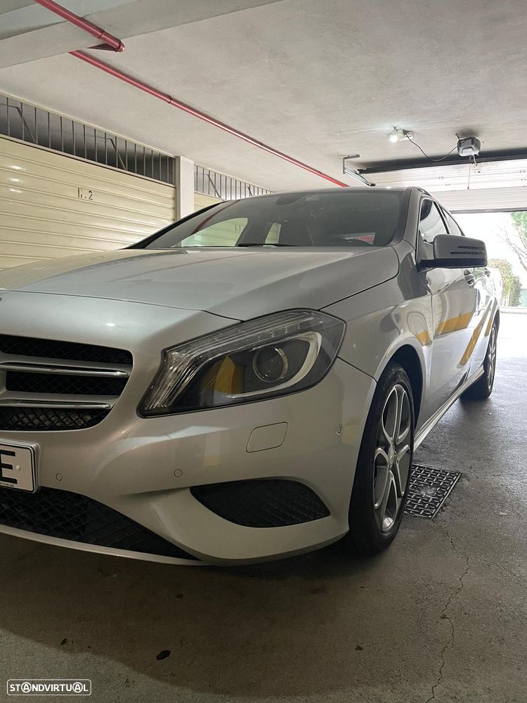 Mercedes-Benz A 180 CDI (BlueEFFICIENCY) AMG Sport - 2