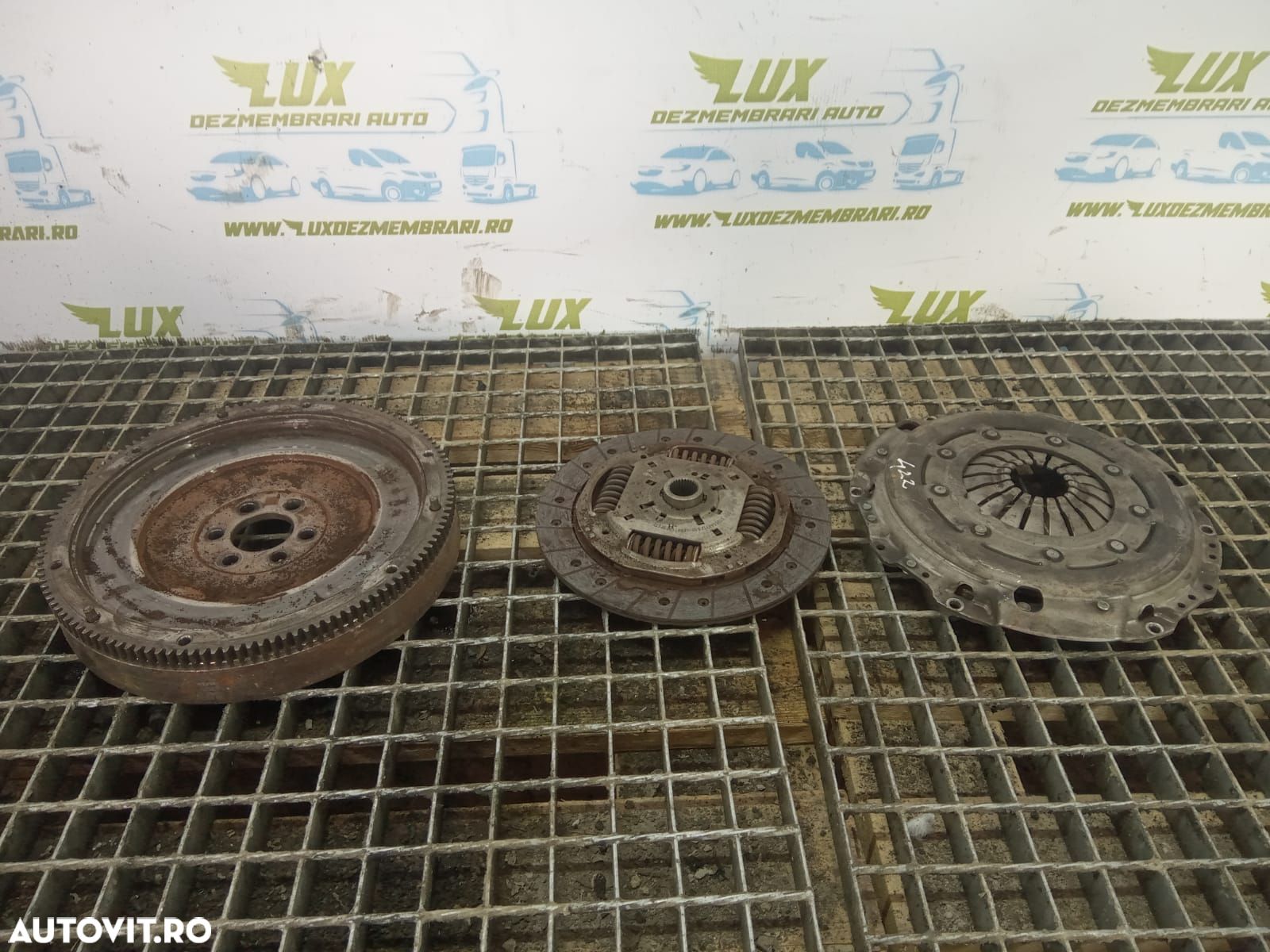 Kit ambreiaj volanta cu masa dubla 1.4 tdi cusb Seat Toledo 4 - 1