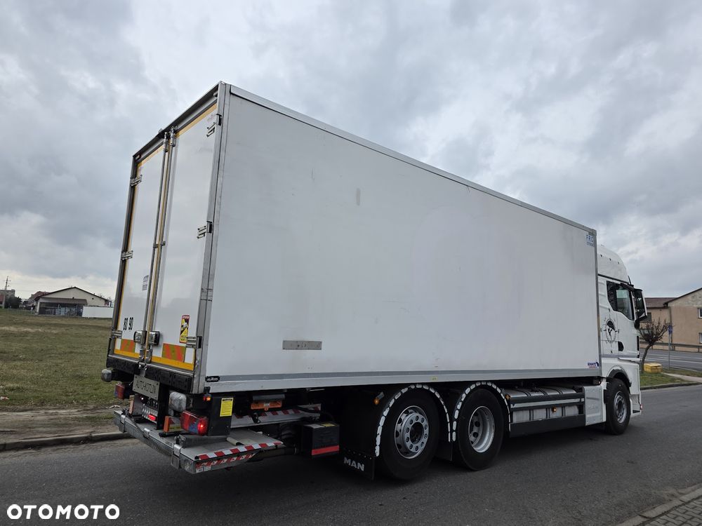 MAN MAN TGX  * chłodnia * izoterma  * thermo king * Carrier * winda*chłodzenie * grzanie * przewierty sterowane * - 10