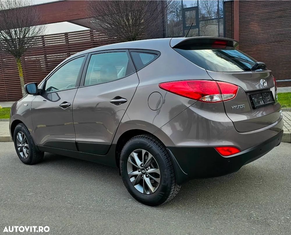 Hyundai ix35 2.0 CRDI 4WD Finale Gold - 6