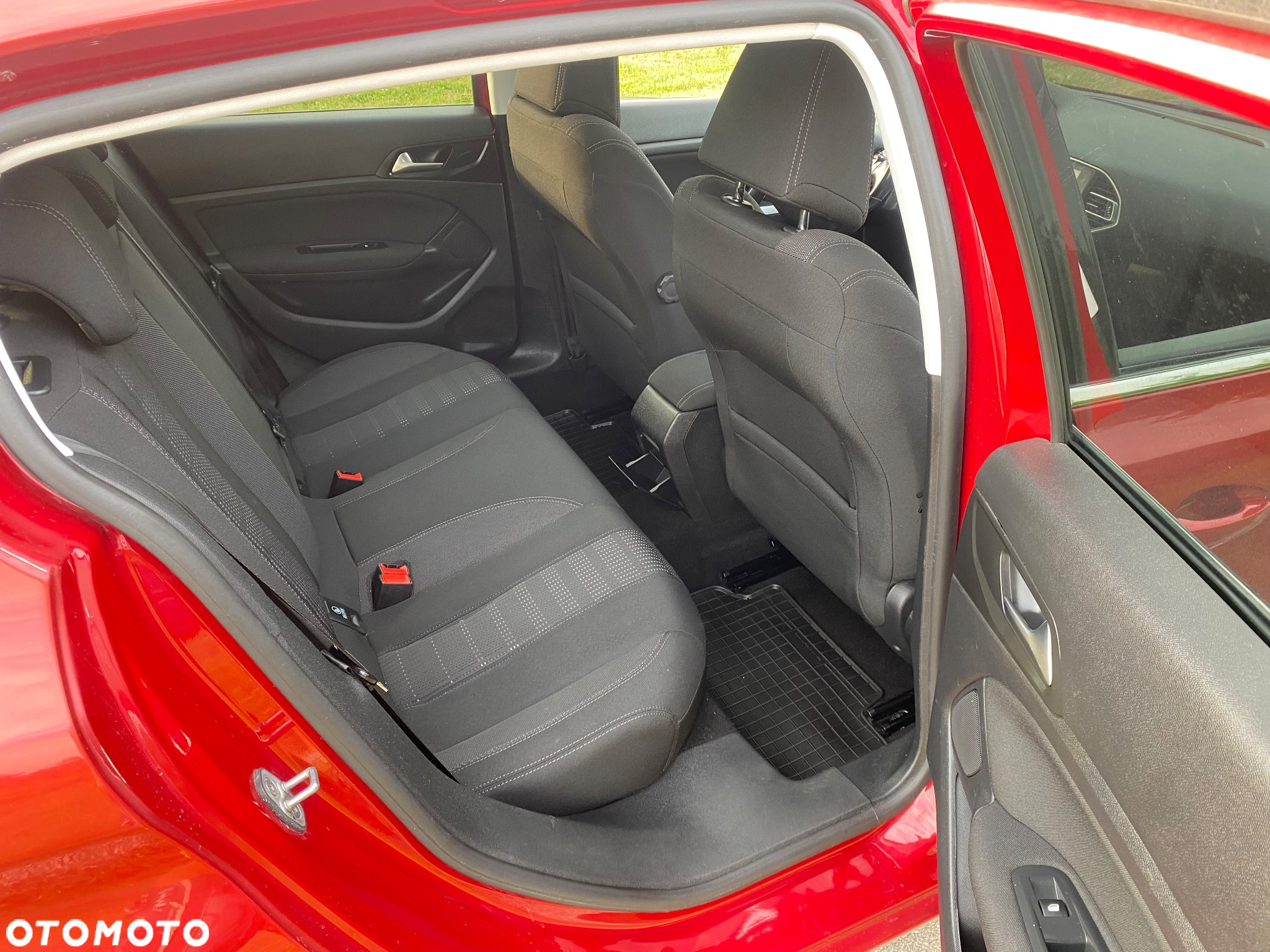 Peugeot 308 1.2 PureTech Allure S&S - 24