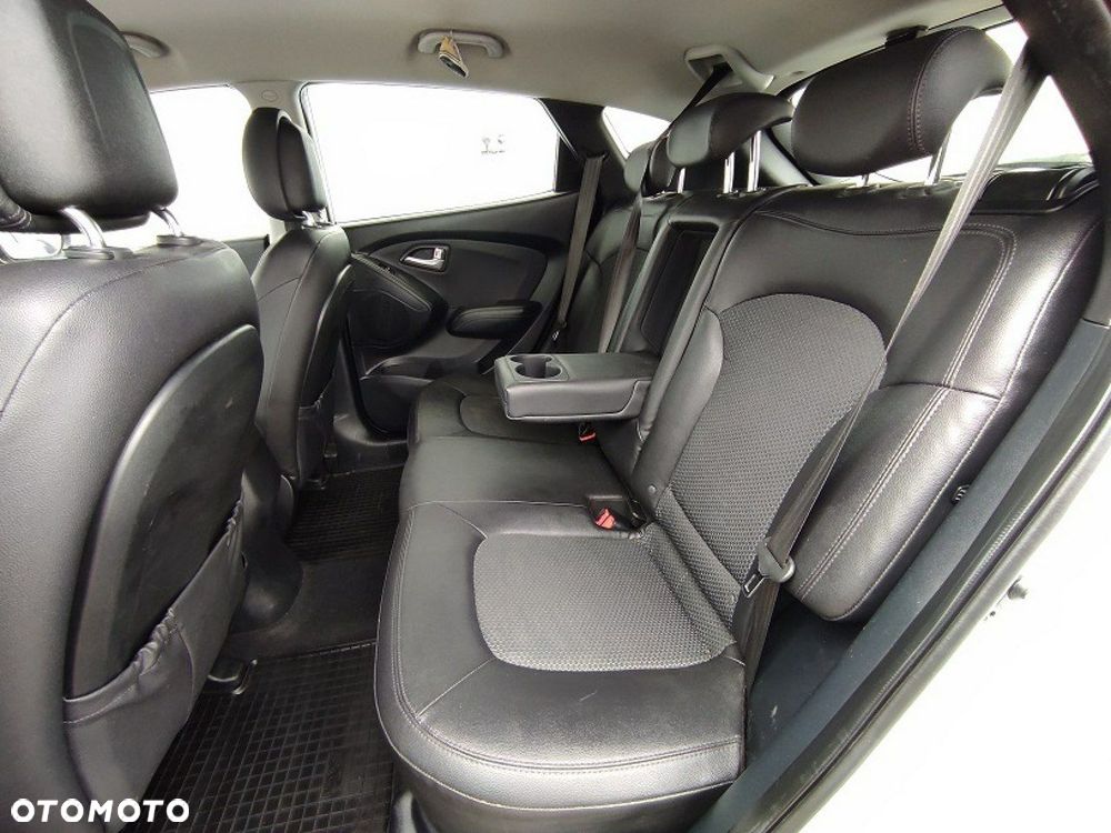 Hyundai ix35 - 13