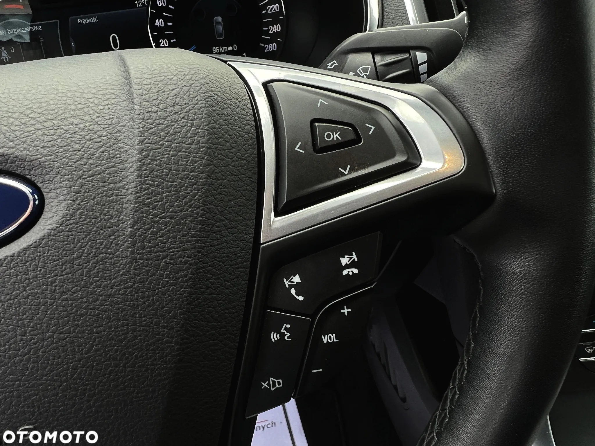 Ford S-Max - 30