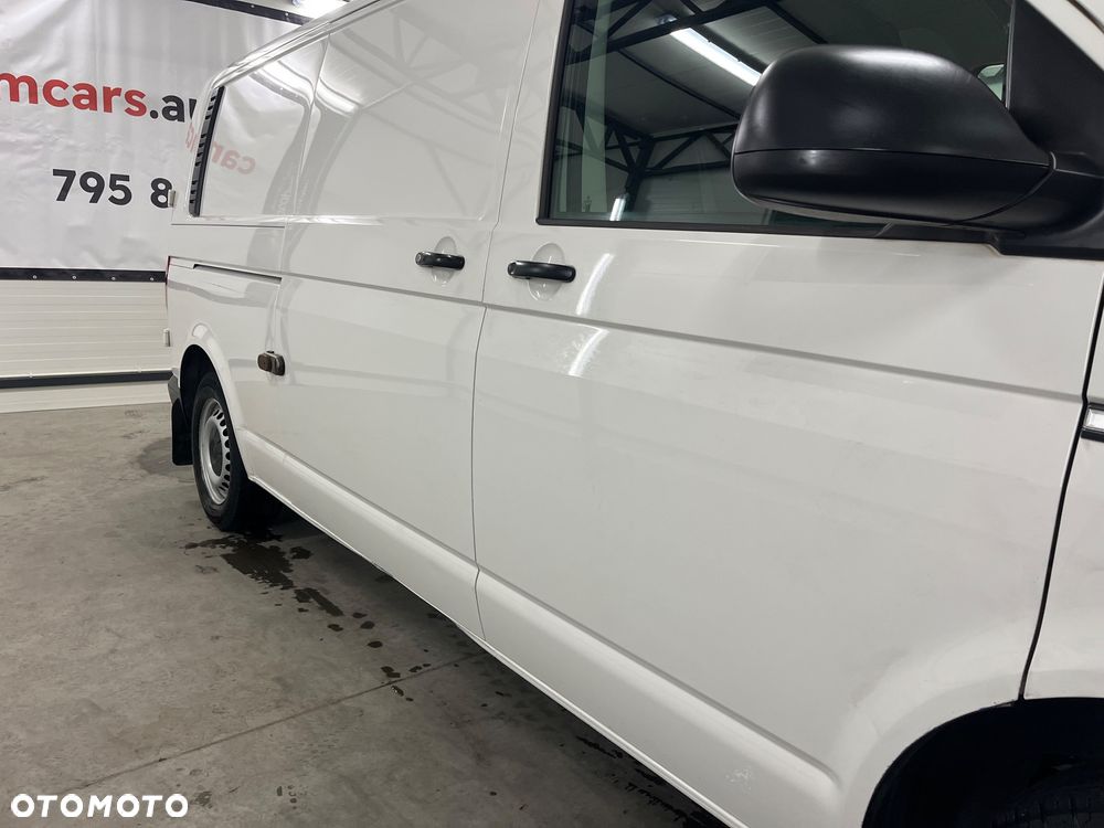Volkswagen Transporter - 23