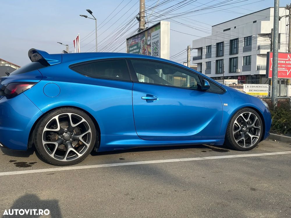 Opel Astra GTC 2.0 Turbo Ecotec Start/Stop OPC - 6