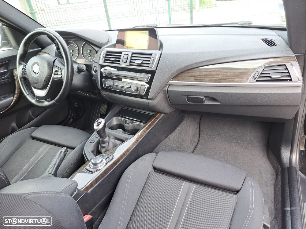 BMW 118 d Sport Line - 11