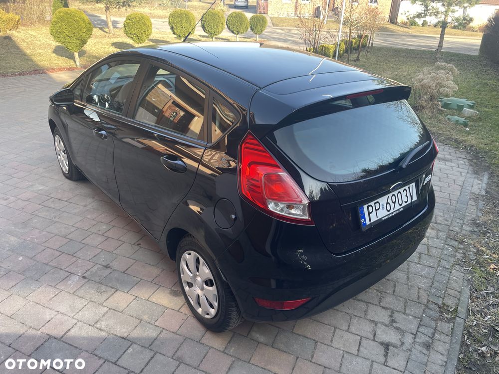 Ford Fiesta 1.25 Champions Edition - 3