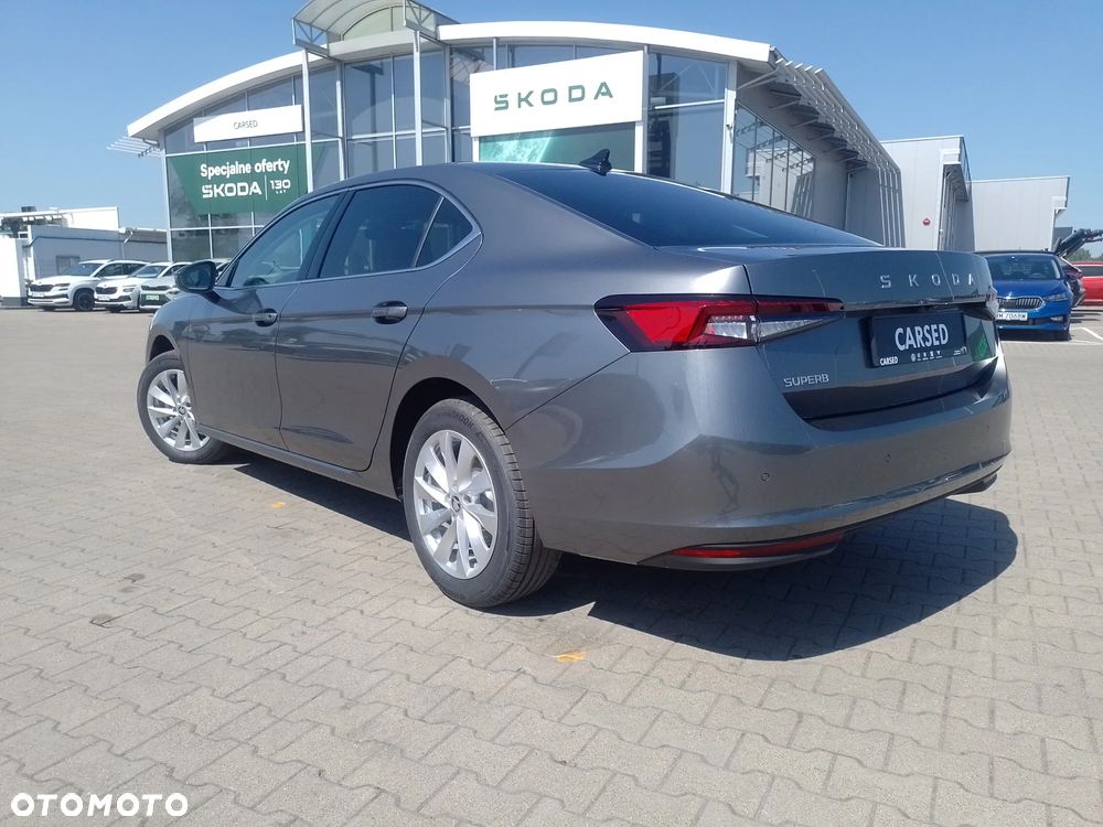 Skoda Superb 1.5 TSI Style DSG - 4