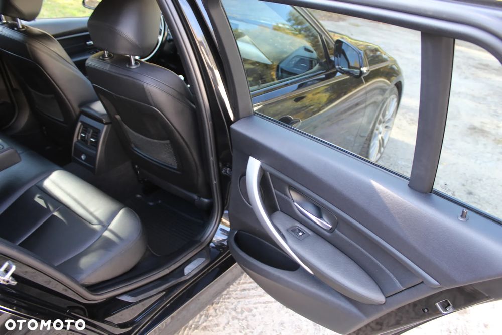 BMW Seria 3 - 23