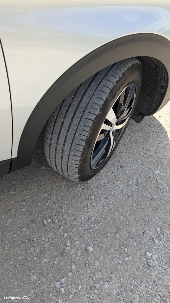 Peugeot 3008 225 e-EAT8 GT - 6