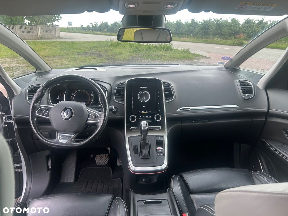 Renault Scenic - 11