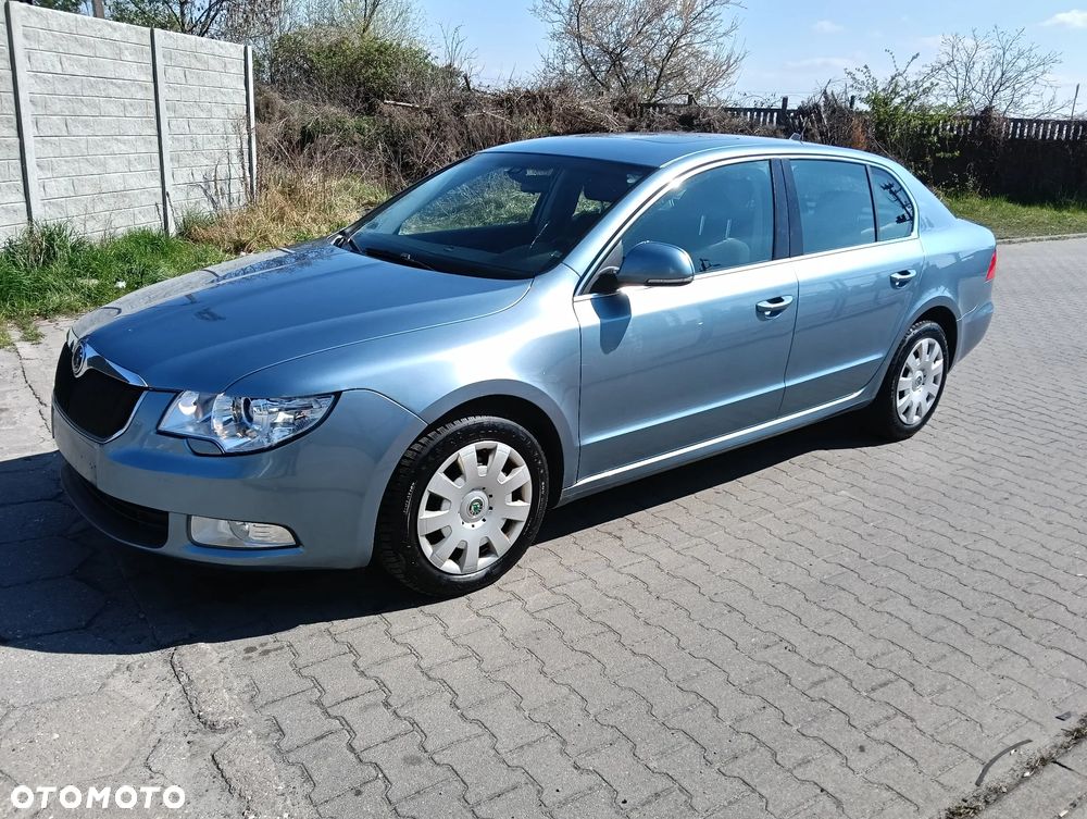 Skoda Superb 2.0 TDI Exclusive - 17