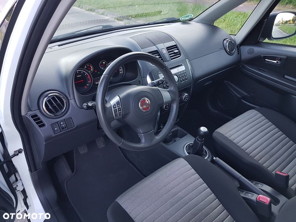 Fiat Sedici 1.6 16V 4x4 Luxury - 22
