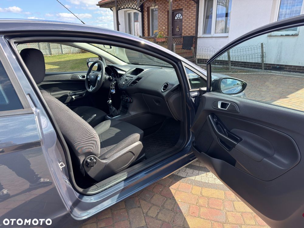 Ford Fiesta - 21