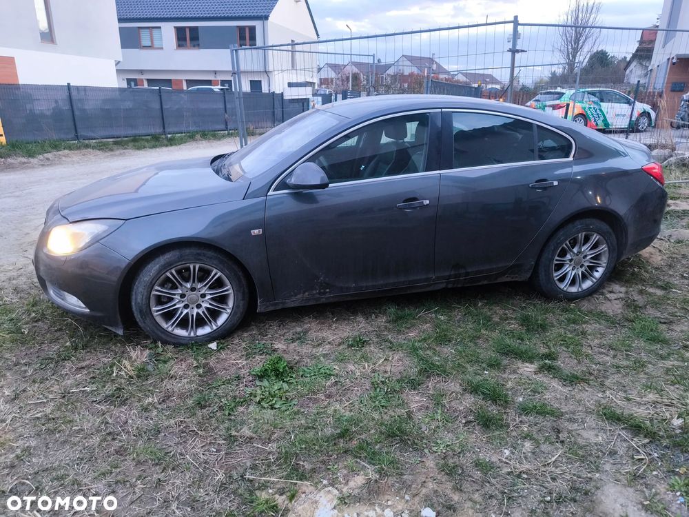 Opel Insignia 2.0 T Cosmo 4x4 - 3