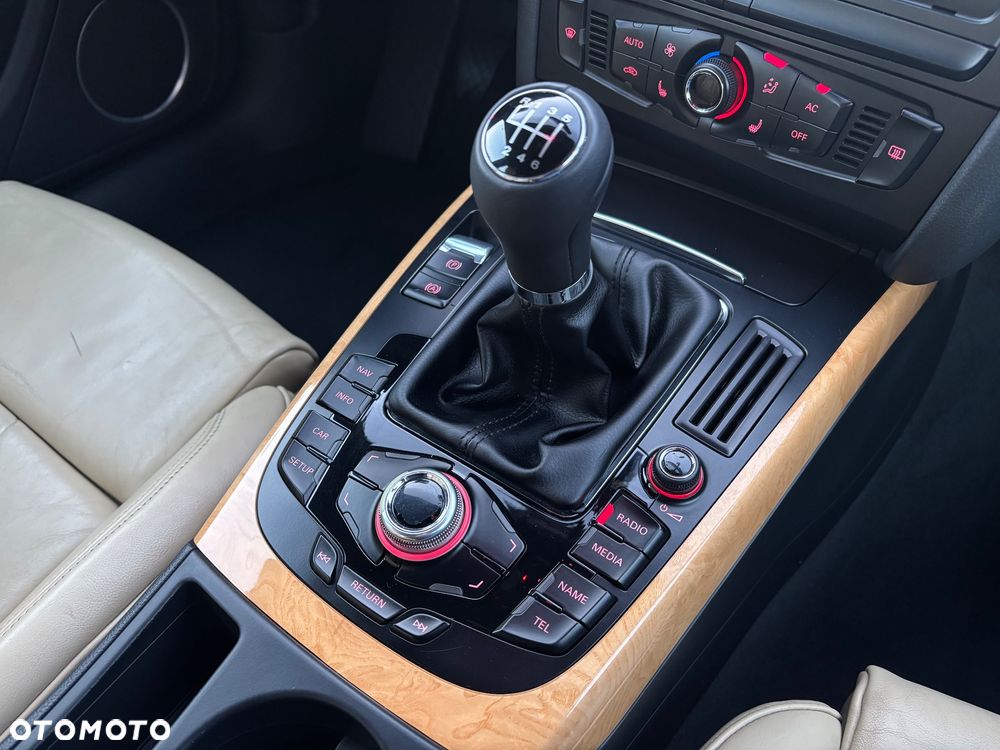 Audi A4 Limousine 1.8 TFSI Limited Edition - 35