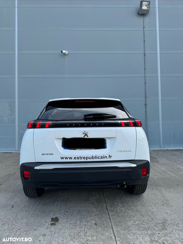 Peugeot 2008 PureTech 130 GT Pack - 38