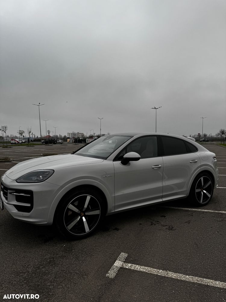 Porsche Cayenne - 2