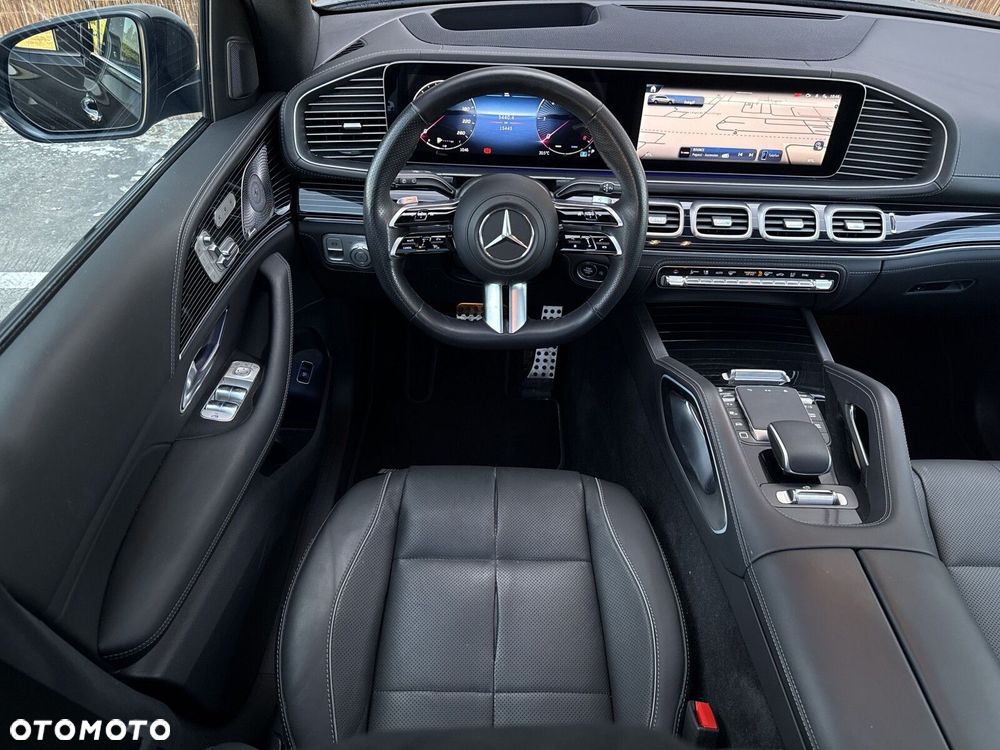 Mercedes-Benz GLS - 10