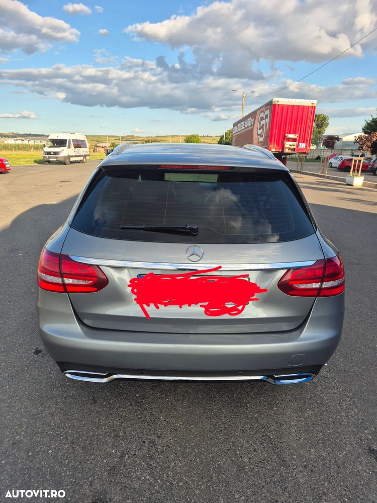 Mercedes-Benz C 220 CDI BlueEFFICIENCY T-modell - 2